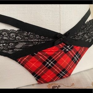 ❤️Victoria’s Secret Very Sexy Thong NWT
